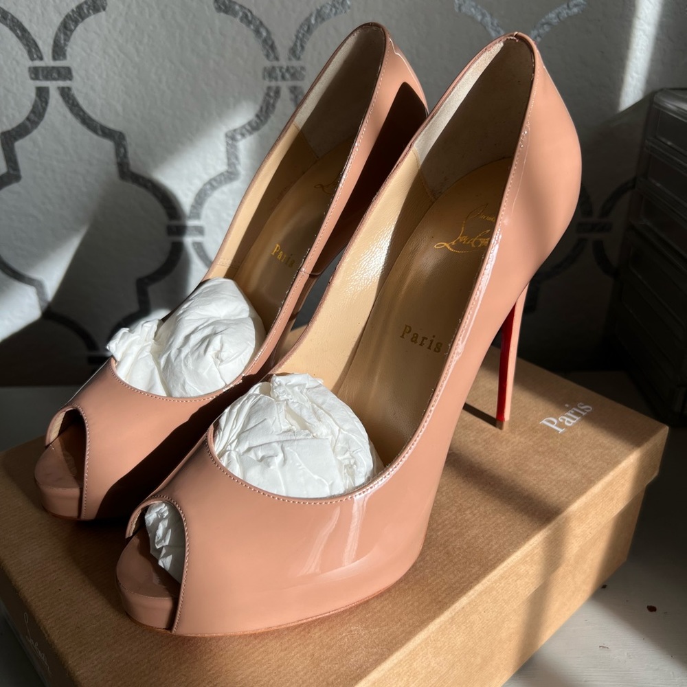 New Very Privé
120 mm Platform pumps - Patent calf leather - Blush